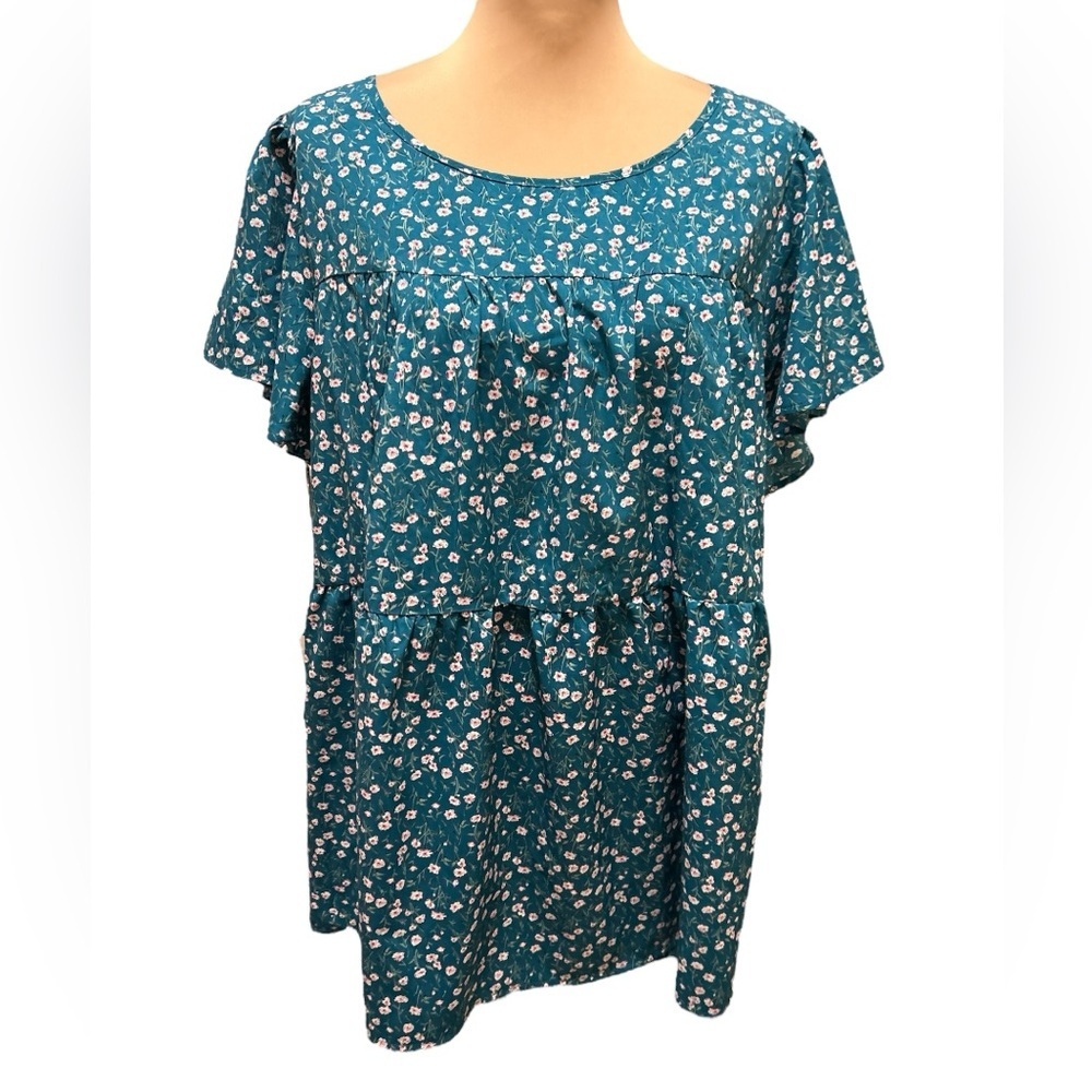 Emery Rose Blouse Plus Size 5XL = US 22W Green Tiered Floral Short Sleeve NWT